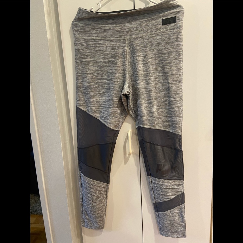 Victoria’s Secret Pink Leggings large
